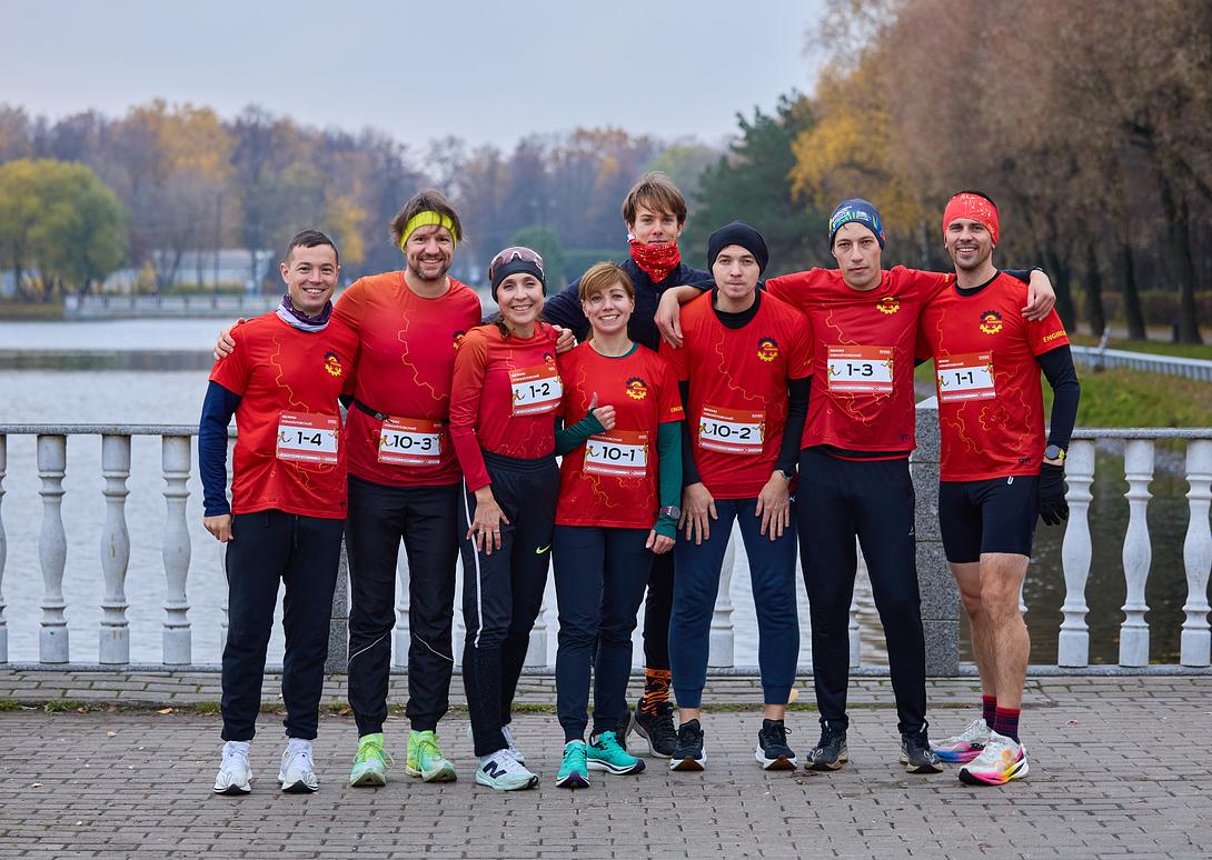 Бежим Измайловский! Вчетвером